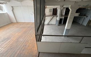 Spațiu comercial versatil în zona centrală - Poză 22