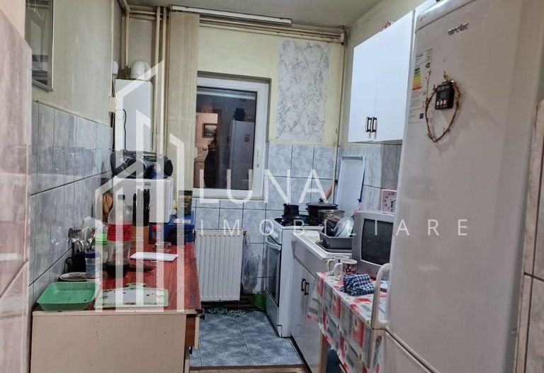 Apartament 2 camere | Decomandat | Zona Tractor | Oportunitate de inve - Poză 2