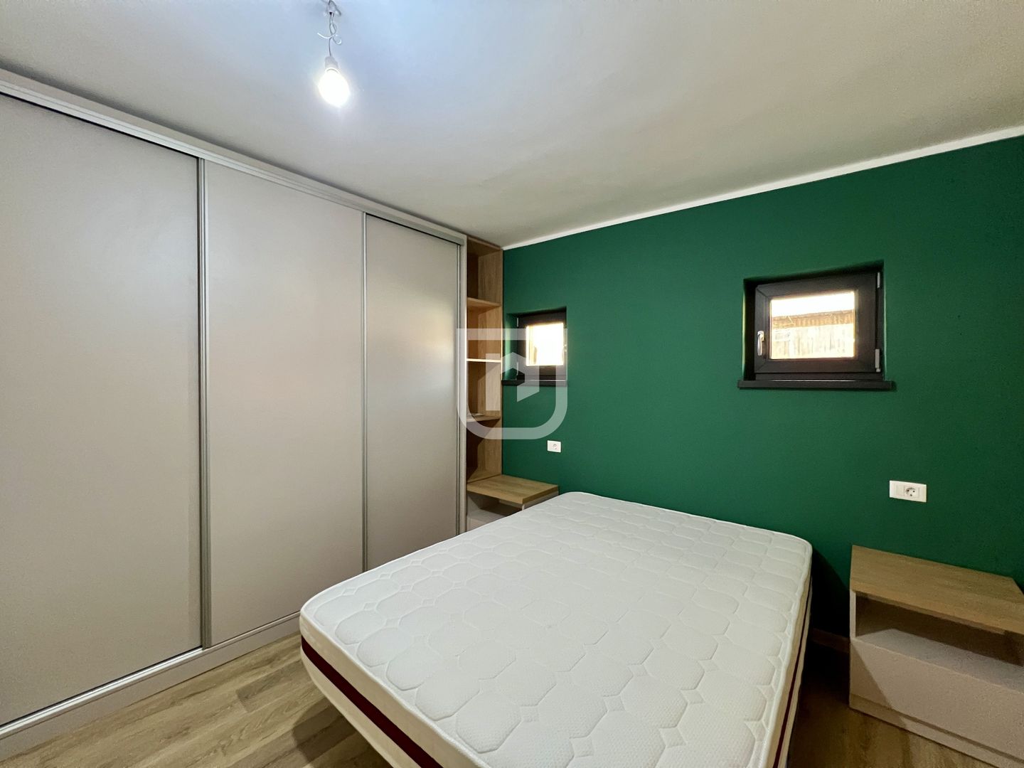 Casa din barne cu 3 dormitoare si pardoseala Gura Humorului - Poză 3