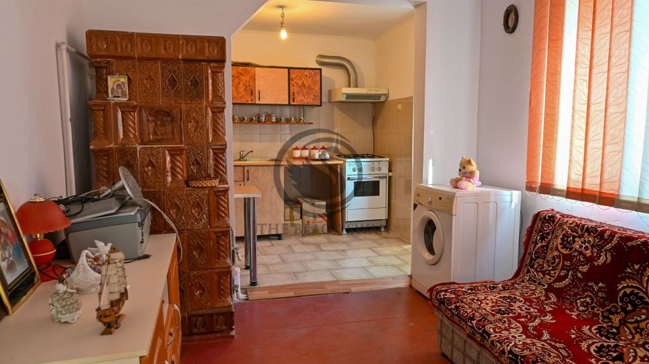 Casa la gri de vanzare | Zona Centrala - Bucov | Comision 0% - Poză 11