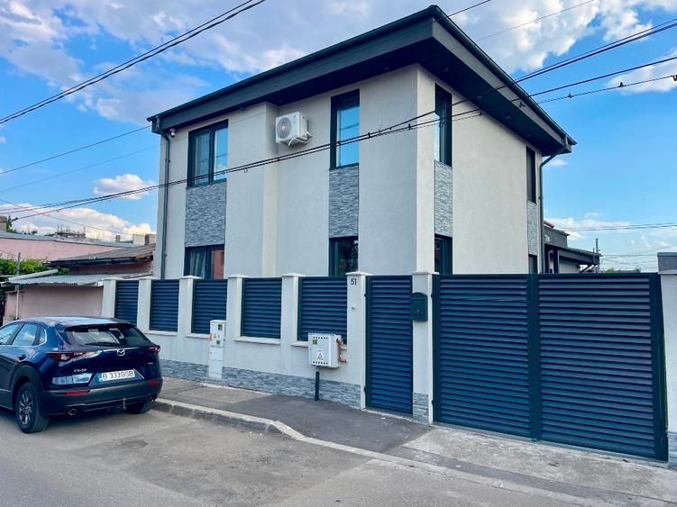 De vanzare vila de lux ,  Cartierul Armatei - Poză 1