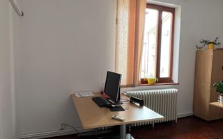 Vilă de Prestigiul în Inima Cartierului Cotroceni – Strada Clunet - Poză 12