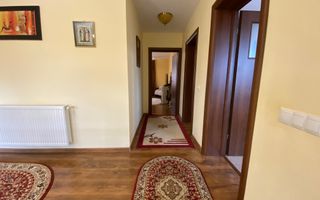 Vila  Frumoasa , Sibiu ,6 camere , 5 Bai , mobilata ,utilata - Poză 40