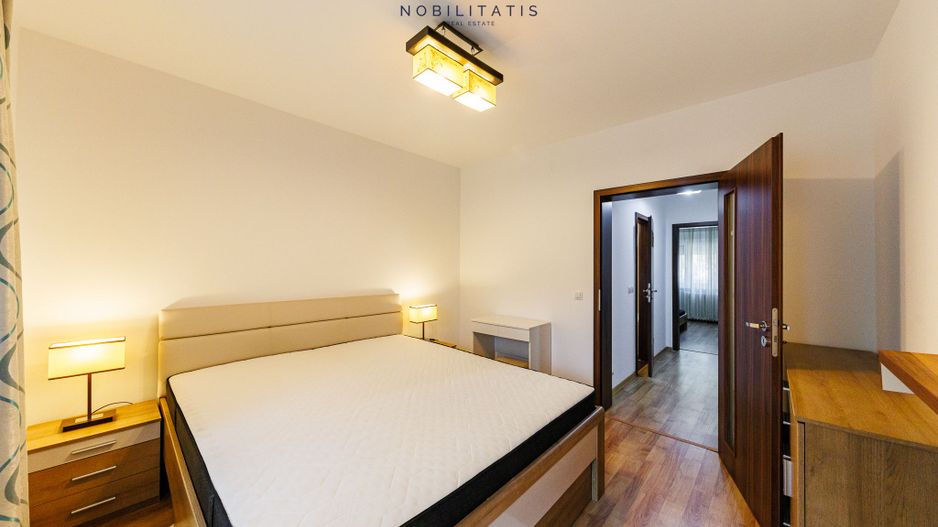 Un apartament cum rar găsești, în centrul orasului | 4 camere & 2 bai - Poză 33