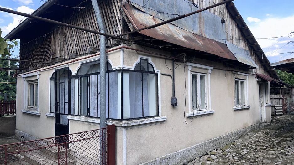 Vanzare case și anexa, teren 790 mp – ideală pentru familie -Doicesti - Poză 15