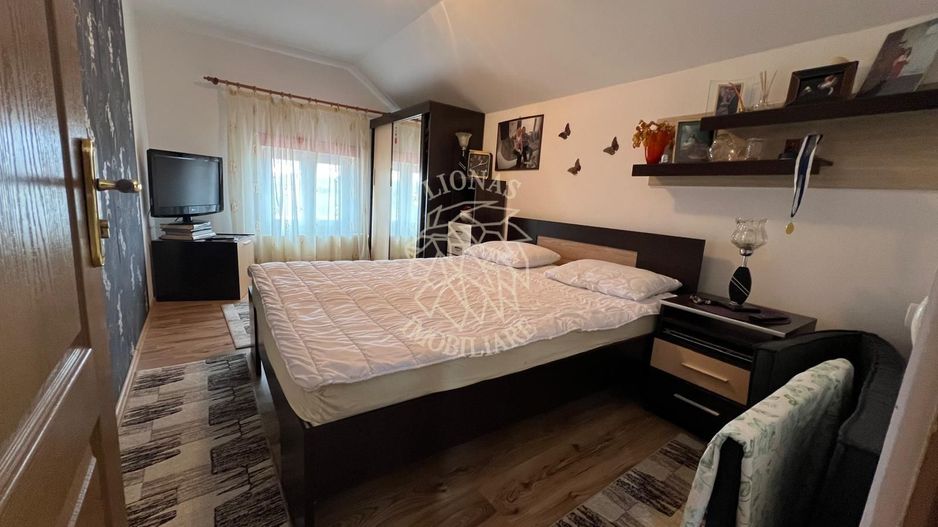 Casa 165 mp+anexa amenajata 68 mp-teren 13 ari-garaj, foisor-Jelna - Poză 8
