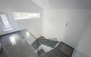 Vânzare spațiu comercial  Centru de 451,6 mp, amplasat pe teren privat - Poză 40
