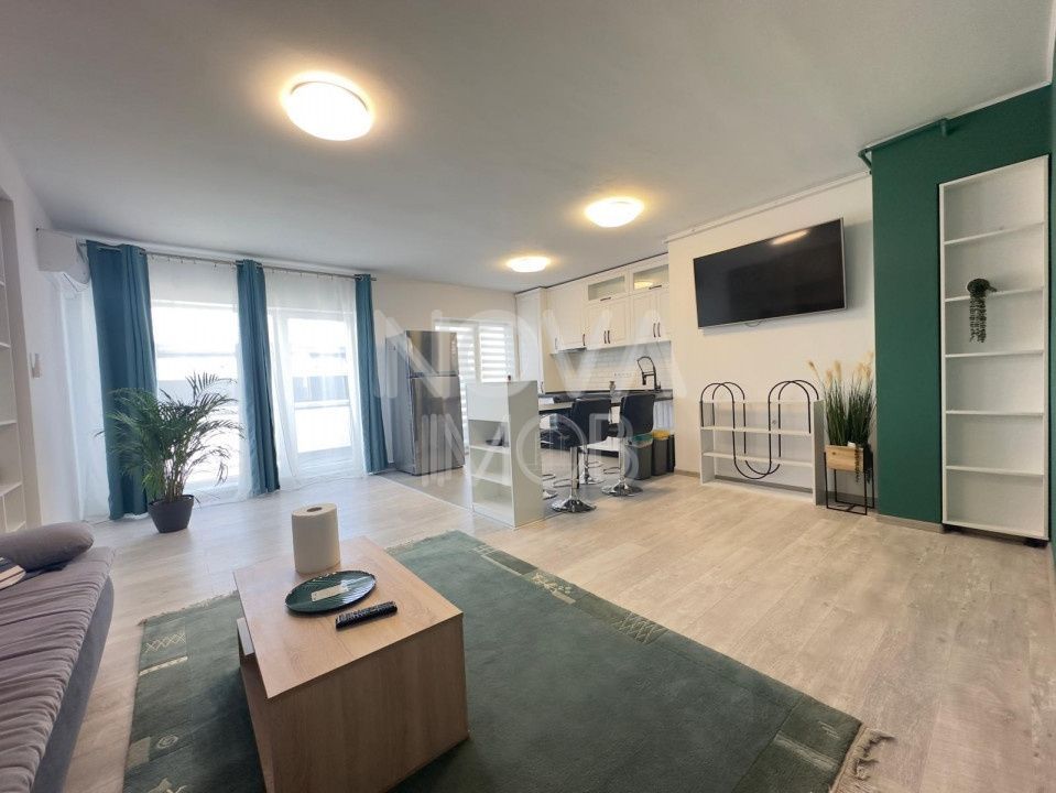 Penthouse 101 mp. utili + 56 mp. terasa Zona Piata Cluj - Cartier Kogalniceanu - Poză 3