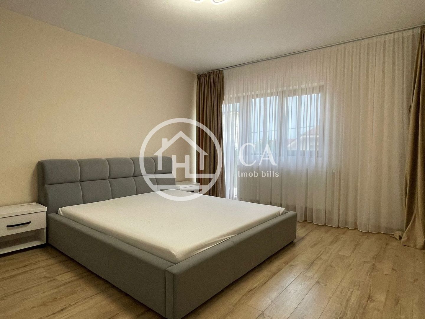 Casa de închiriat  Duplex cu 10 camere în Sanmartin, Oradea - Poză 30