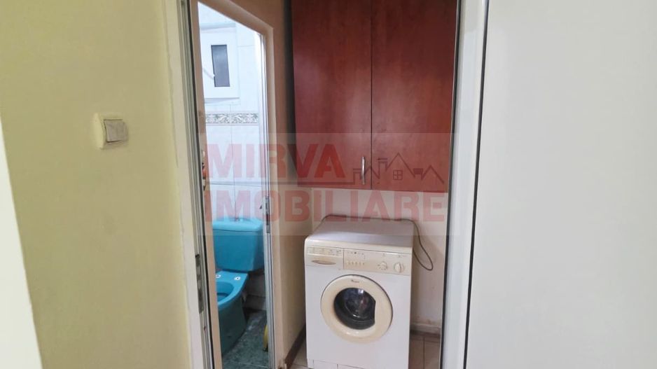 Vanzare apartament 2 camere decomandat, Malu Rosu, parter inalt - Poză 20