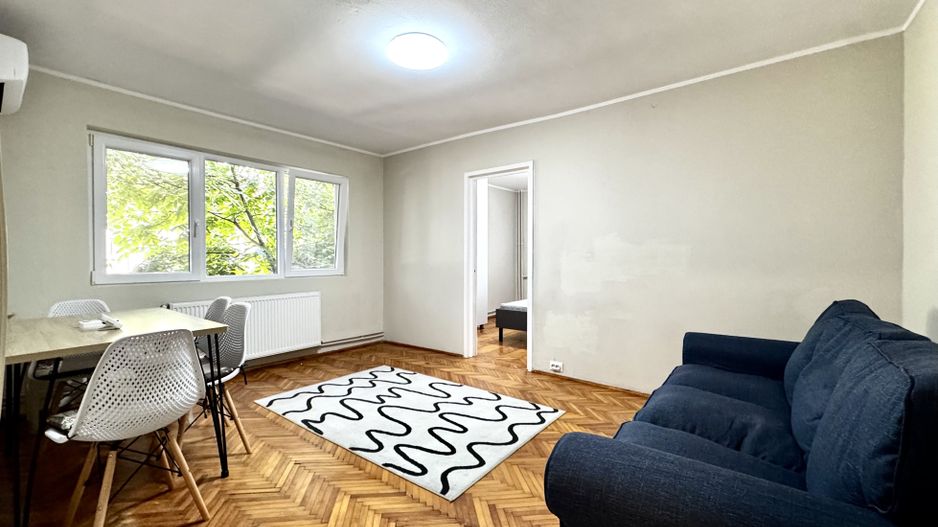 Apartament 2 camere, primitor, cu boxa, zona Central - Take Ionescu - Poză 1