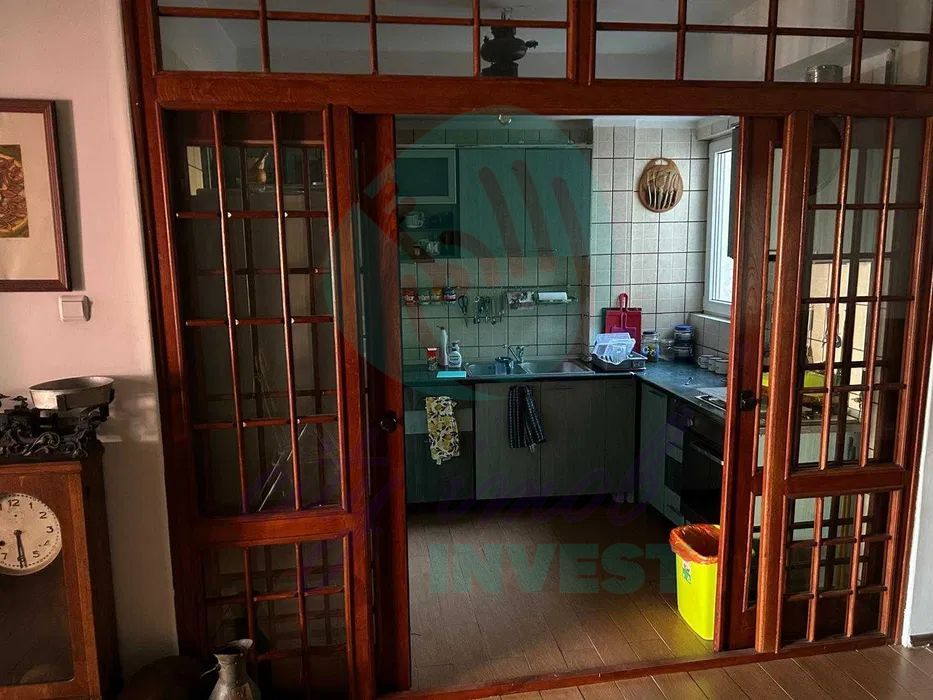 3 camere luminos | Recompartimentat | Bloc boutique | Calea Calarasi - Poză 1