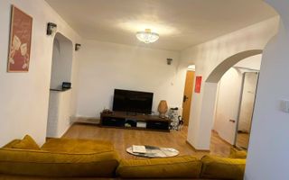 Apartament e camere zona Primăverii, loc de parcare inclus - Poză 3