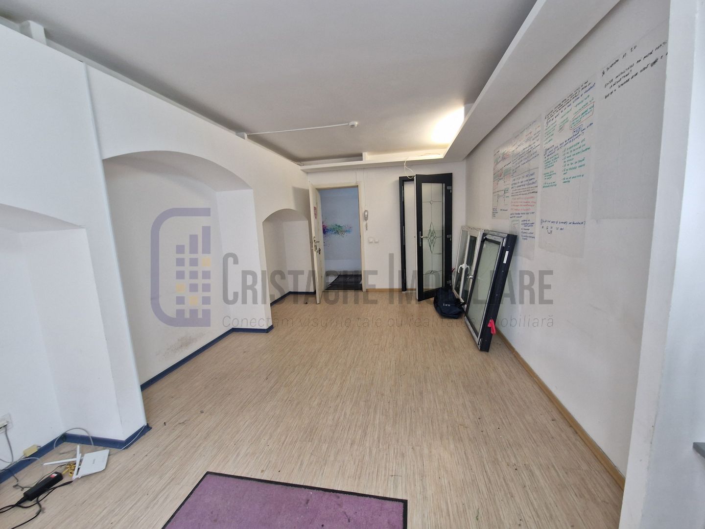 Spatii de tip birou, de mici dimensiuni, igenizate, Dristor - Poză 4