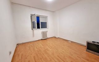 Apartament 3 camere, 2 bai, decomandat, etaj 3,  Cetate, zona Mercur - Poză 10
