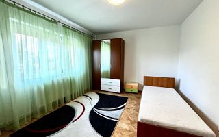 Un apartament spațios cu 3 camere, et. 1, in zona Girocului - Vladeasa - Poză 8