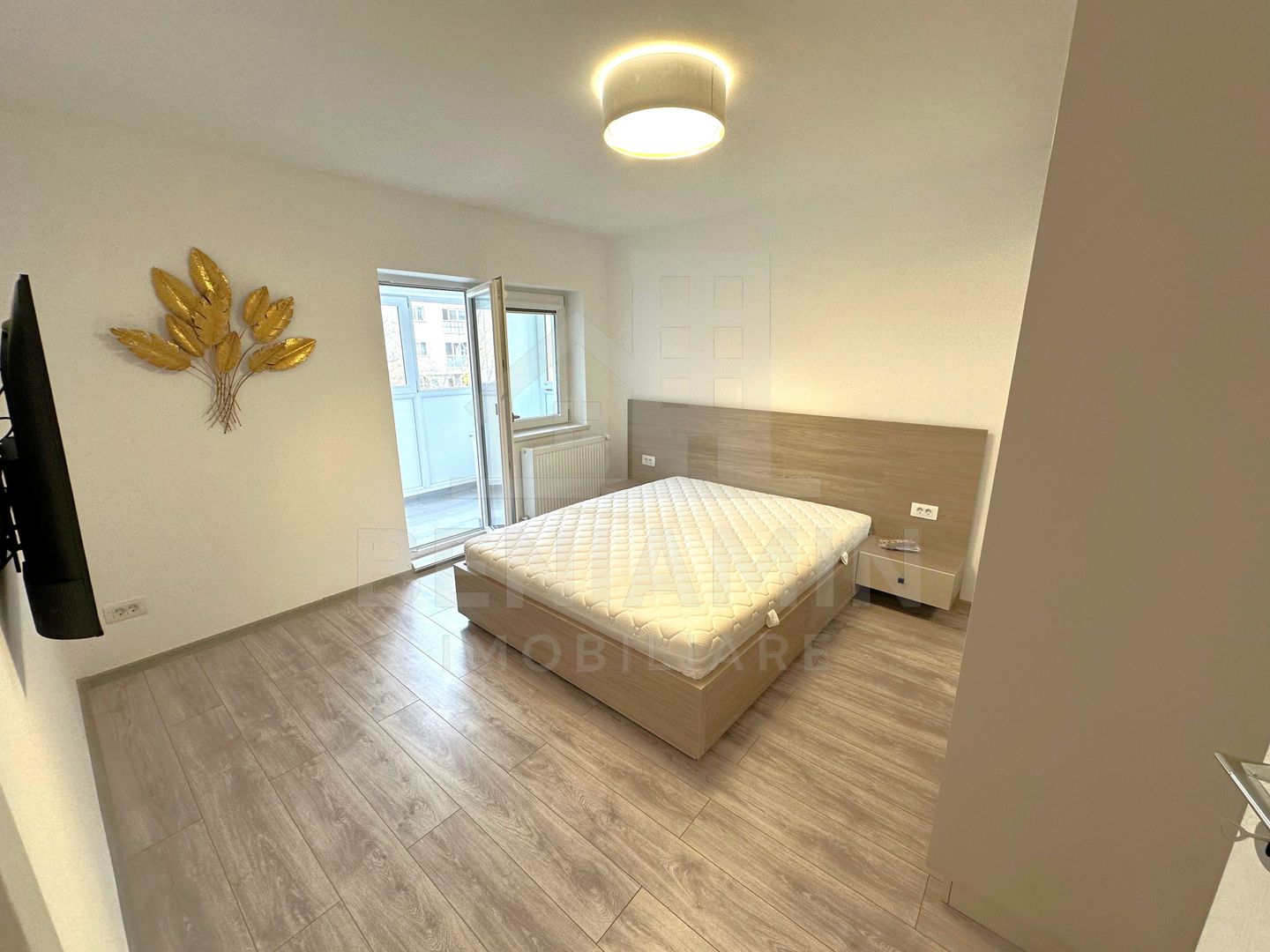 Ultracentral-4 Camere-Lux-Mobilat-Utilat-Etaj 1-CT-Disponibil imediat - Poză 2