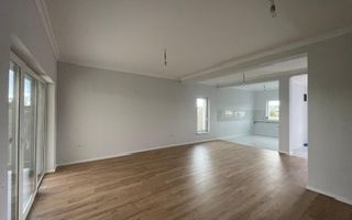 Duplex 5 camere cu finisaje premium-Moșnița Nouă - Poză 4