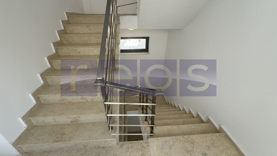 APARTAMENT 3 CAMERE |SISESTI- VATRA NOUA | BALCON 15MP - Poză 2
