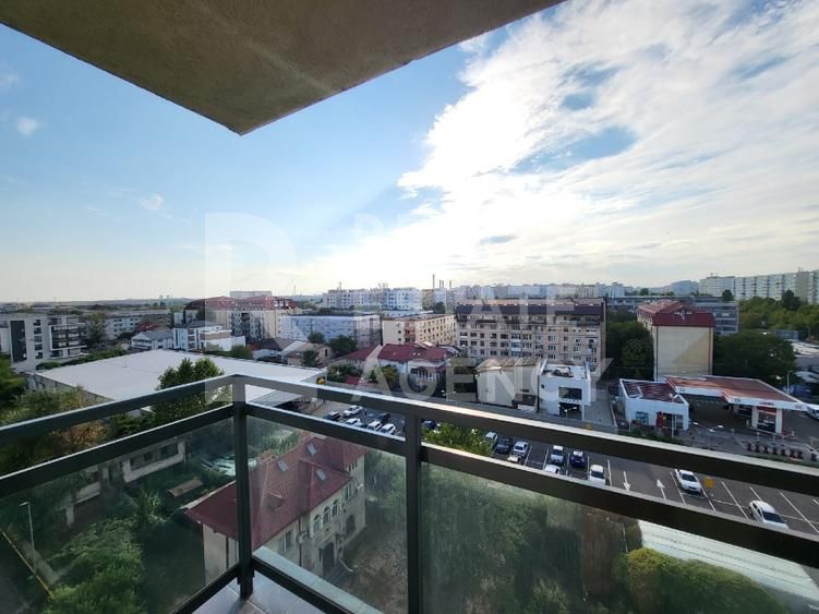 Studio semidecomandat cu zonă de dormit separată + parcare subterană - Poză 11