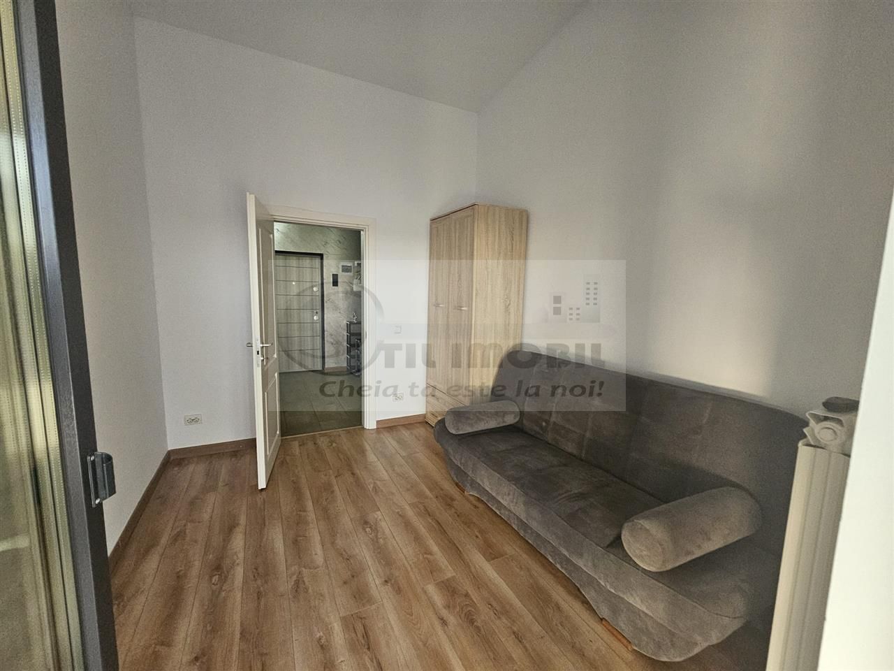 Apartament 4 camere - 85mp - Pacurari -Alpha Bank - Poză 6