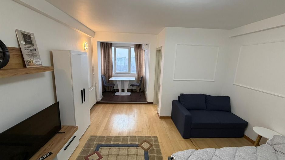 Garsoniera | Liviu Rebreanu | Park Lake | Dristor - Poză 1