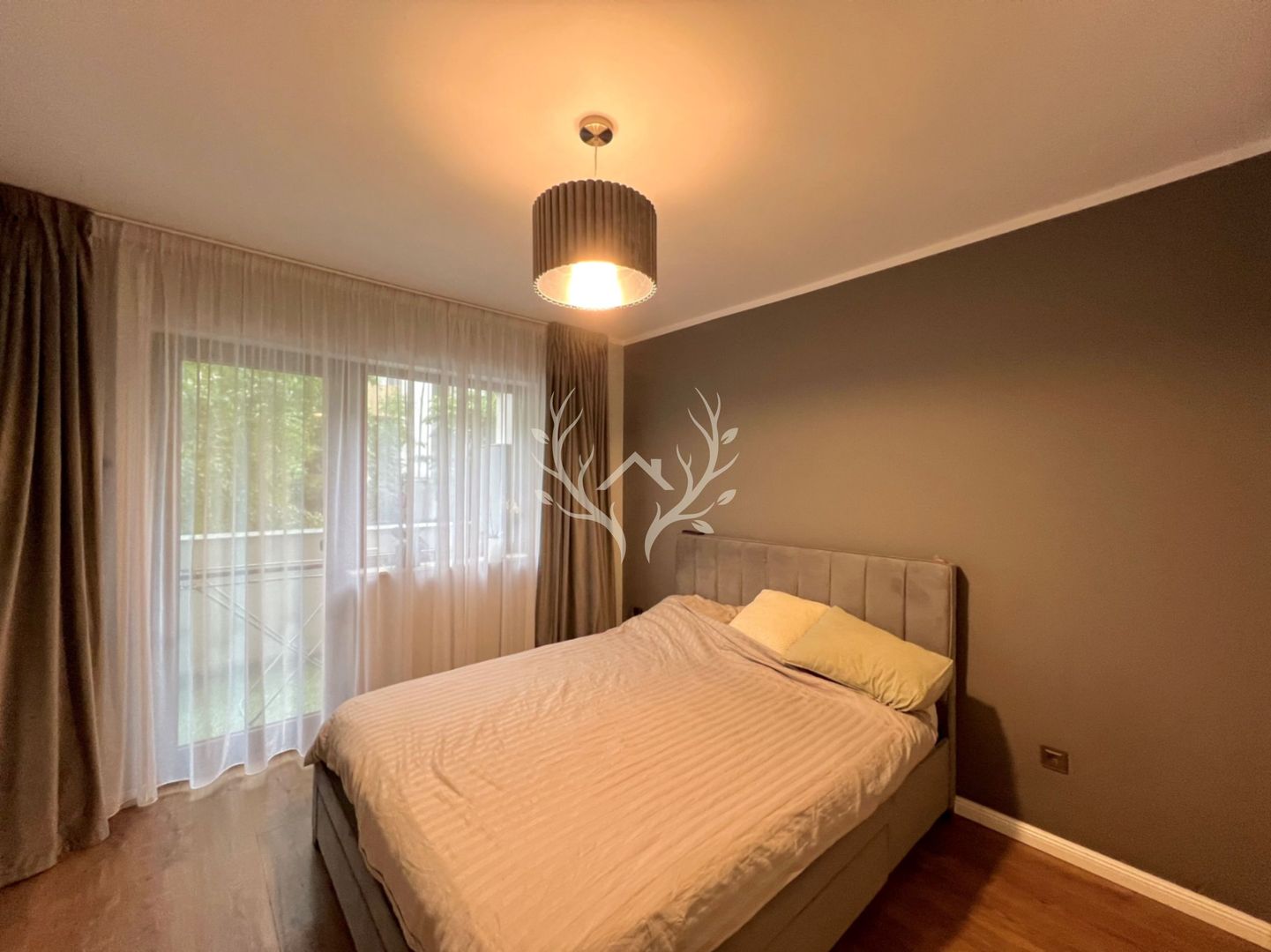 Apartament cu 3 camere in Ansamblul Lumina – Europa - Poză 5