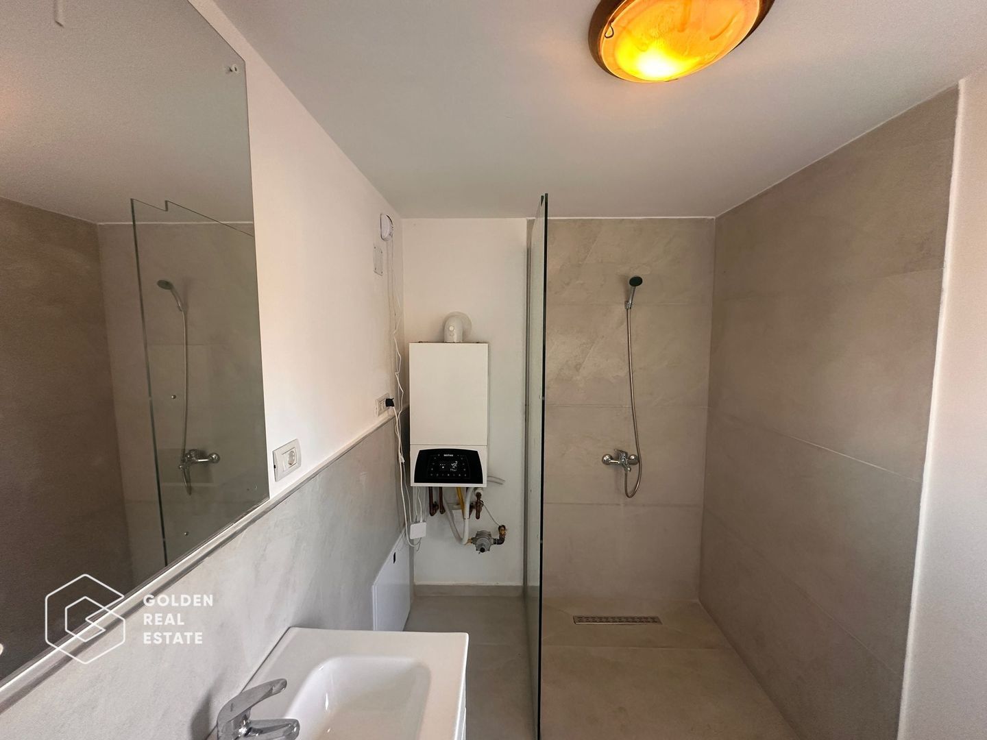 Apartament superb, 3 camere, 2 bai, prima inchiriere, et1/1 Micalaca - Poză 11