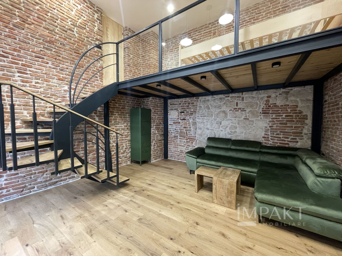 Apartament cu 2 camere LUX in zona Ultracentrala - Poză 1