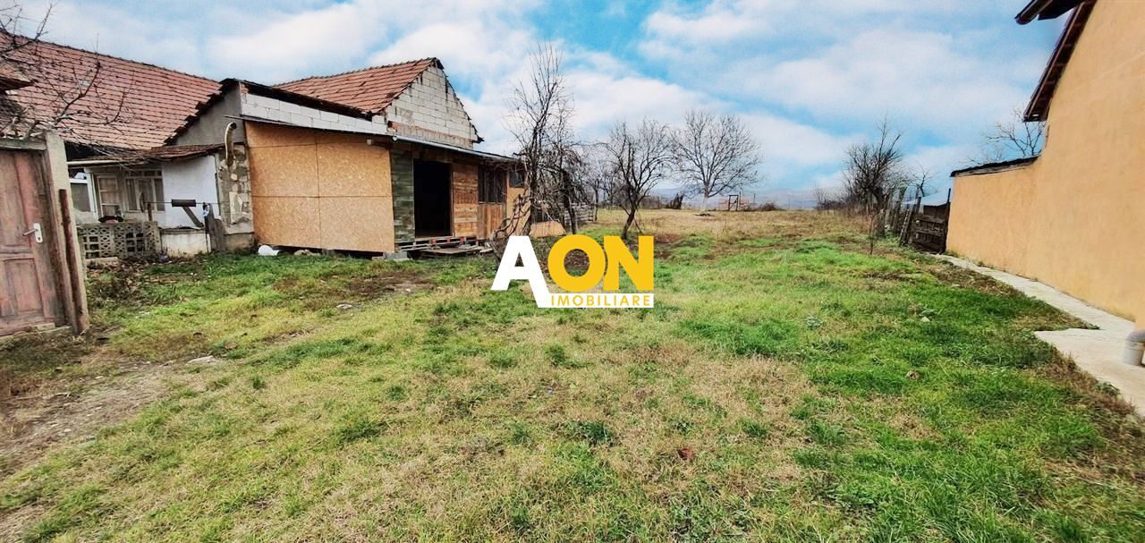 Casa 2 camere, 974 mp teren, Micesti - Poză 2