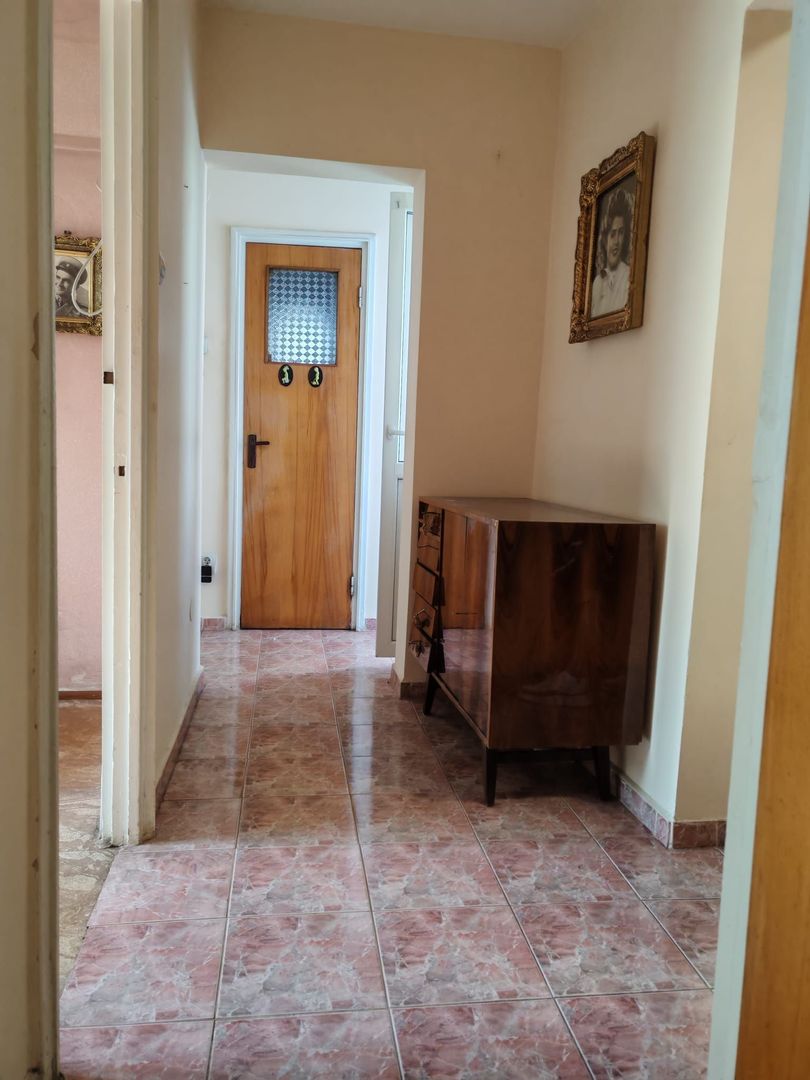 Apartament 3 Camere bloc reabilitat, bucla Drumul Taberei - Poză 10
