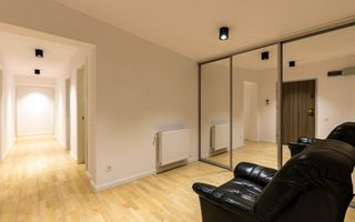 Apartament cu 4 camere de închiriat în zona Alexandru cel Bun - Poză 8