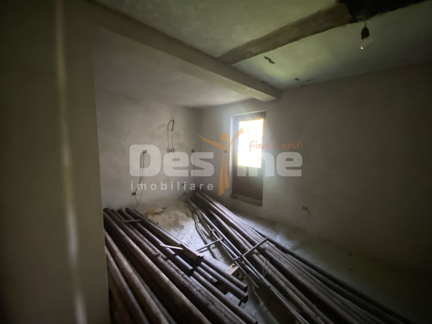 Casa de vanzare 260mp Borlesti 85.000€ - Poză 3