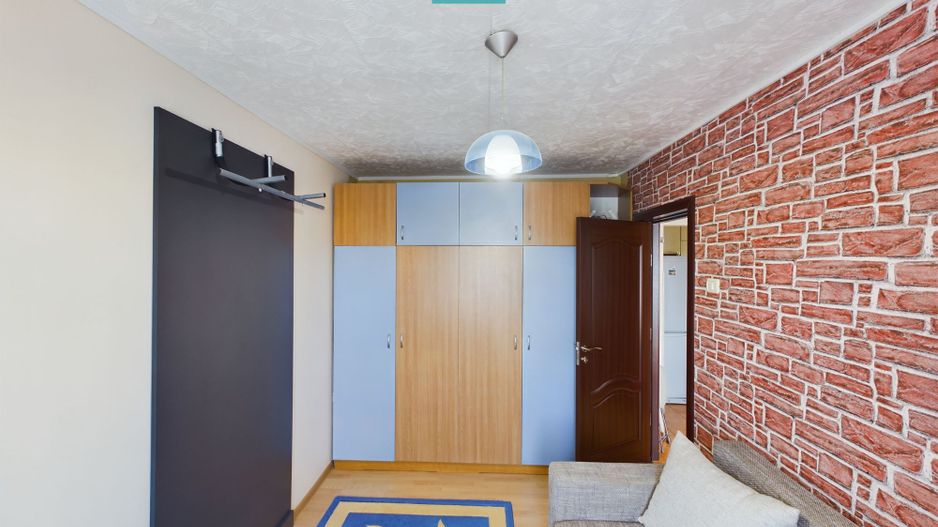 Apartament cu 3 camere de închiriat - Lebăda - Poză 16