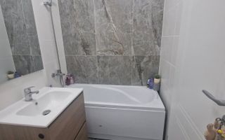 VANZARE APARTAMENT 2 CAMERE, COMPLEX ARCADA, 112.000 EURO - Poză 2