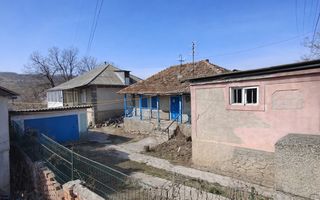 Casă în Grătiesti 8.5 ari  2 case + garaj - Poză 3