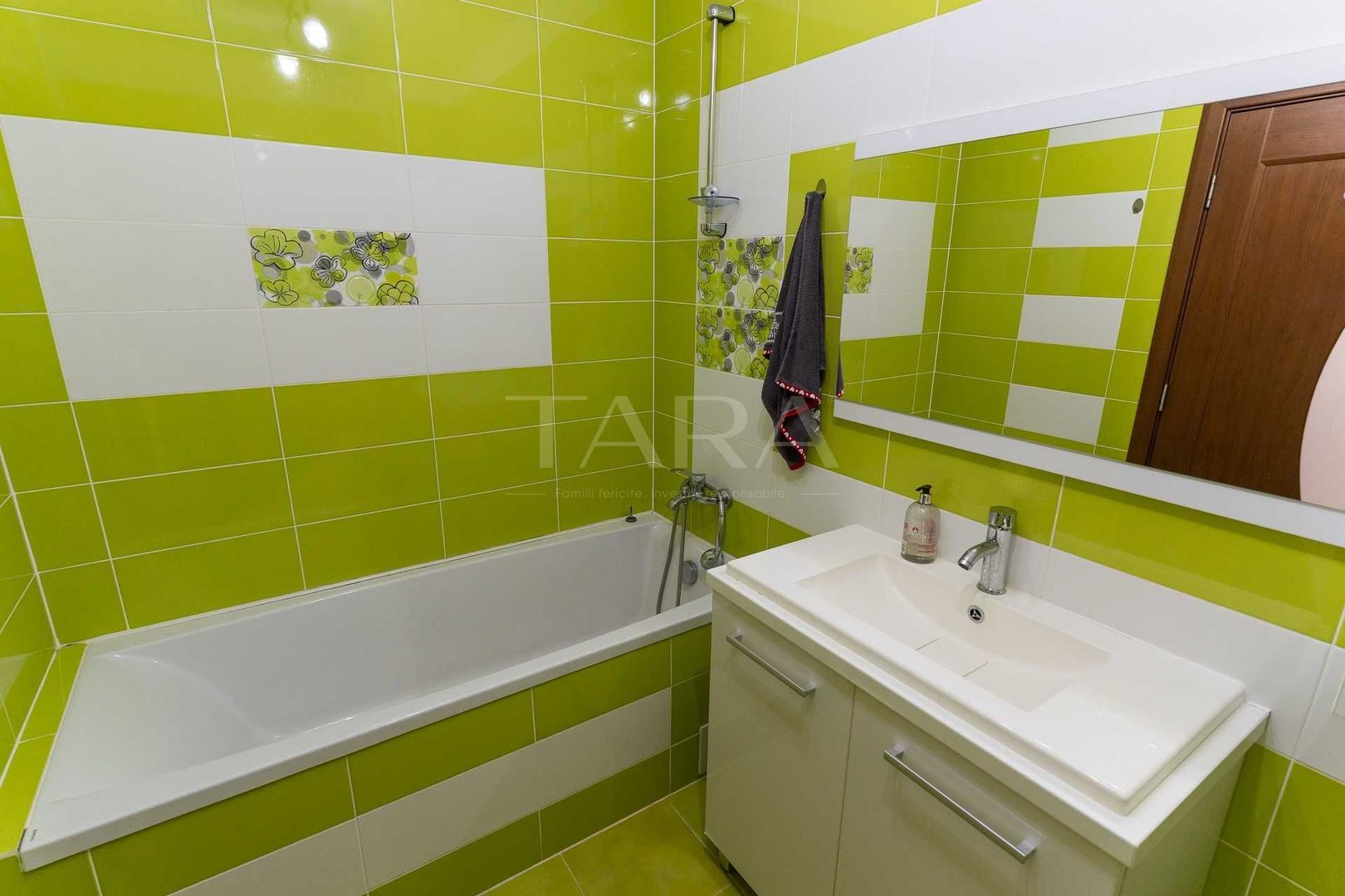 Apartament cu 2 camere și 2 terase în zona Eroilor. - Poză 7