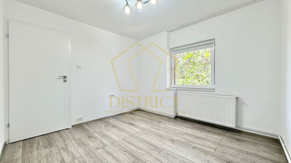 Apartament cu 3 camere decomandat la parter inalt, zona Girocului langa Lidl. - Poză 12