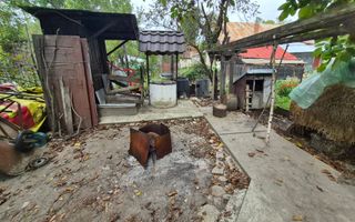 Vila 4 camere + teren 818 mp central Provita de Sus (lângă școală) - Poză 34