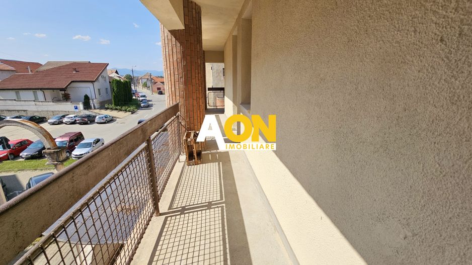 Apartament 3 camere, etaj 2, zona ultracentrala - Poză 11
