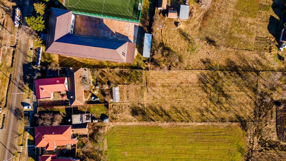 Casă deosebită, în centrul localității Târnova - Poză 10