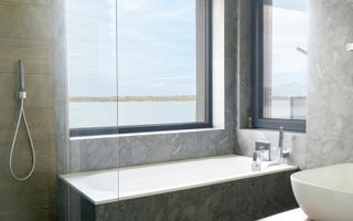 Vila Exclusivista pe malul lacului Siutghiol in Ovidiu - Poză 12