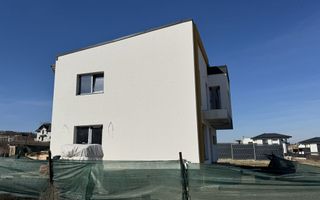 Casa 3 dormitoare 2bai - Poză 3