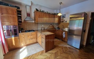 Vanzare apartament 3 camere (E1+M) in Vila (S+P+E1+M) - Teiul Doamnei - Poză 5
