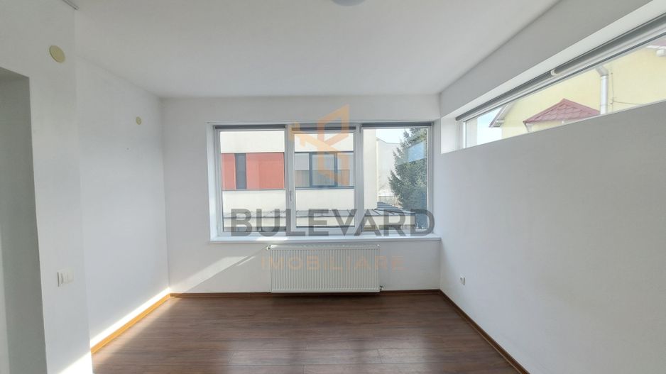 Casa tip dulplex 120 mp + 80 mp terase + garaj, zona Liceu Waldorf - Poză 12