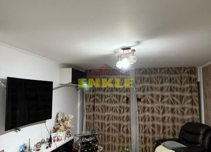 De vânzare apartament cu 4 camere decomandat, zona Stadion - Poză 4