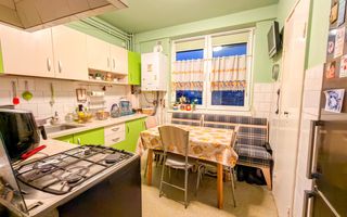 Iulius Mall - Etaj Intermediar, Priveliste Asupra Orasului - Poză 5