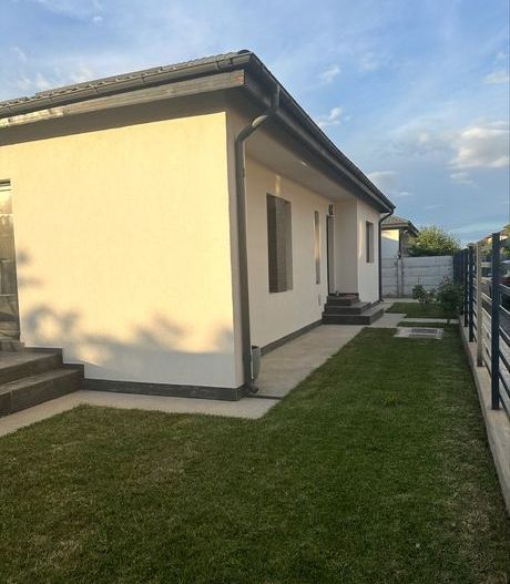 Casa curte Clinceni de inchiriat , Ilfov - Poză 1