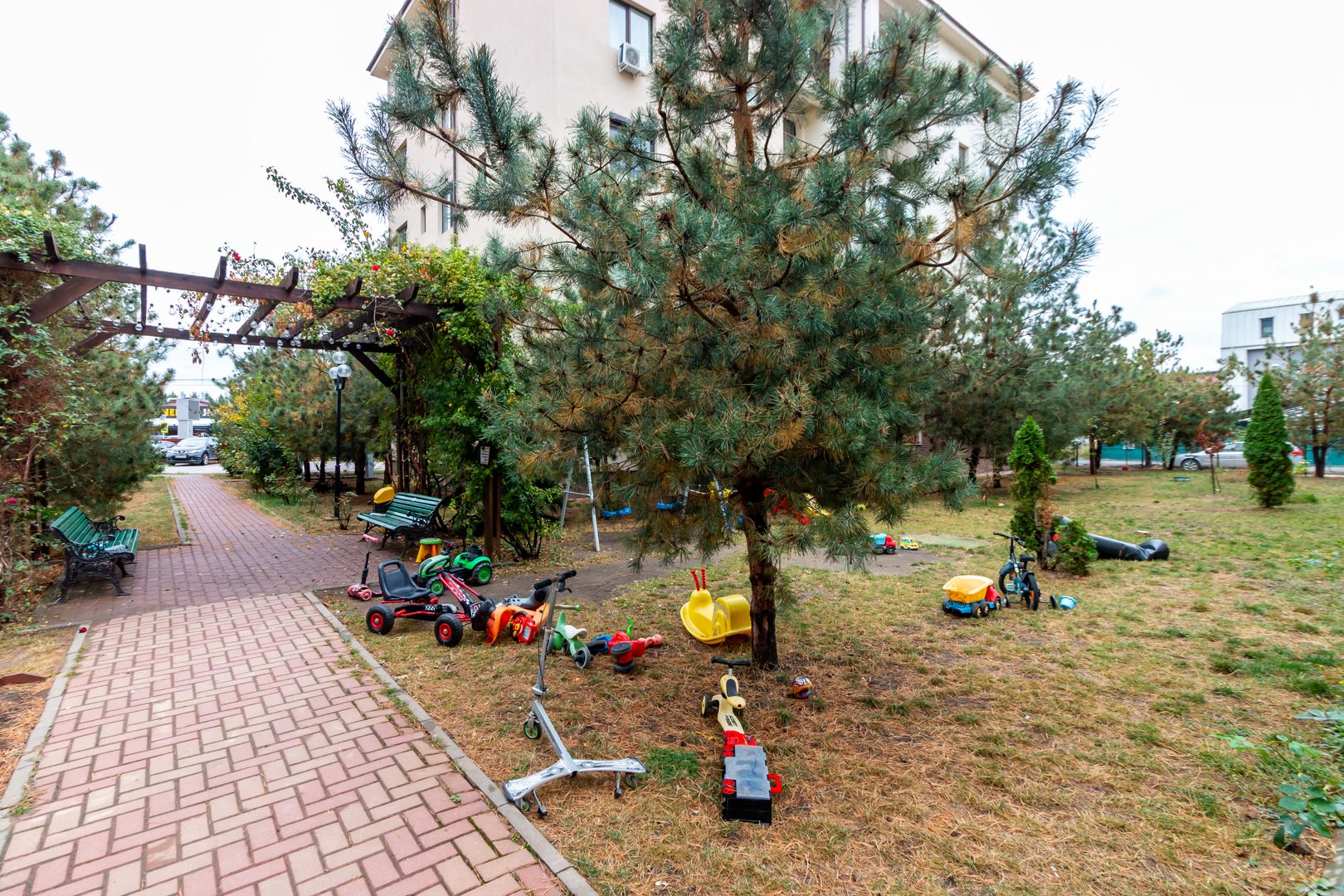 Apartament cu 2 camere | Luxor Residence Otopeni | Parcare| Boxa - Poză 21