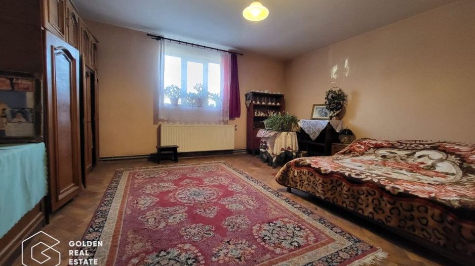 Casa cu teren de 842 mp, oras Lipova - Poză 5
